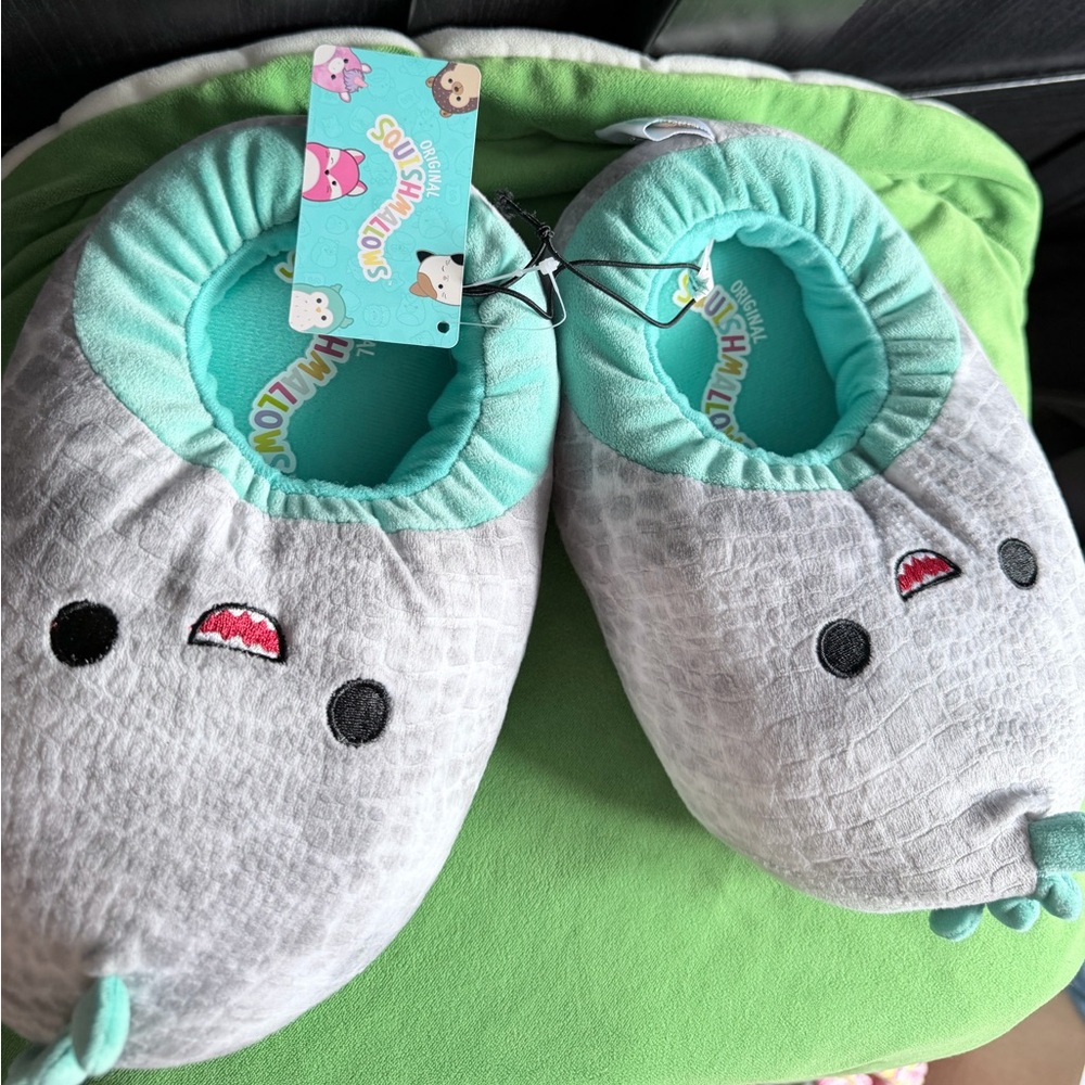 Size 4-5 Kids Dinosaur Slippers super soft in Gray/Teal T-Rax